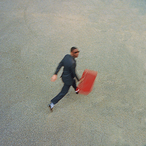 猛男日少女的图片
